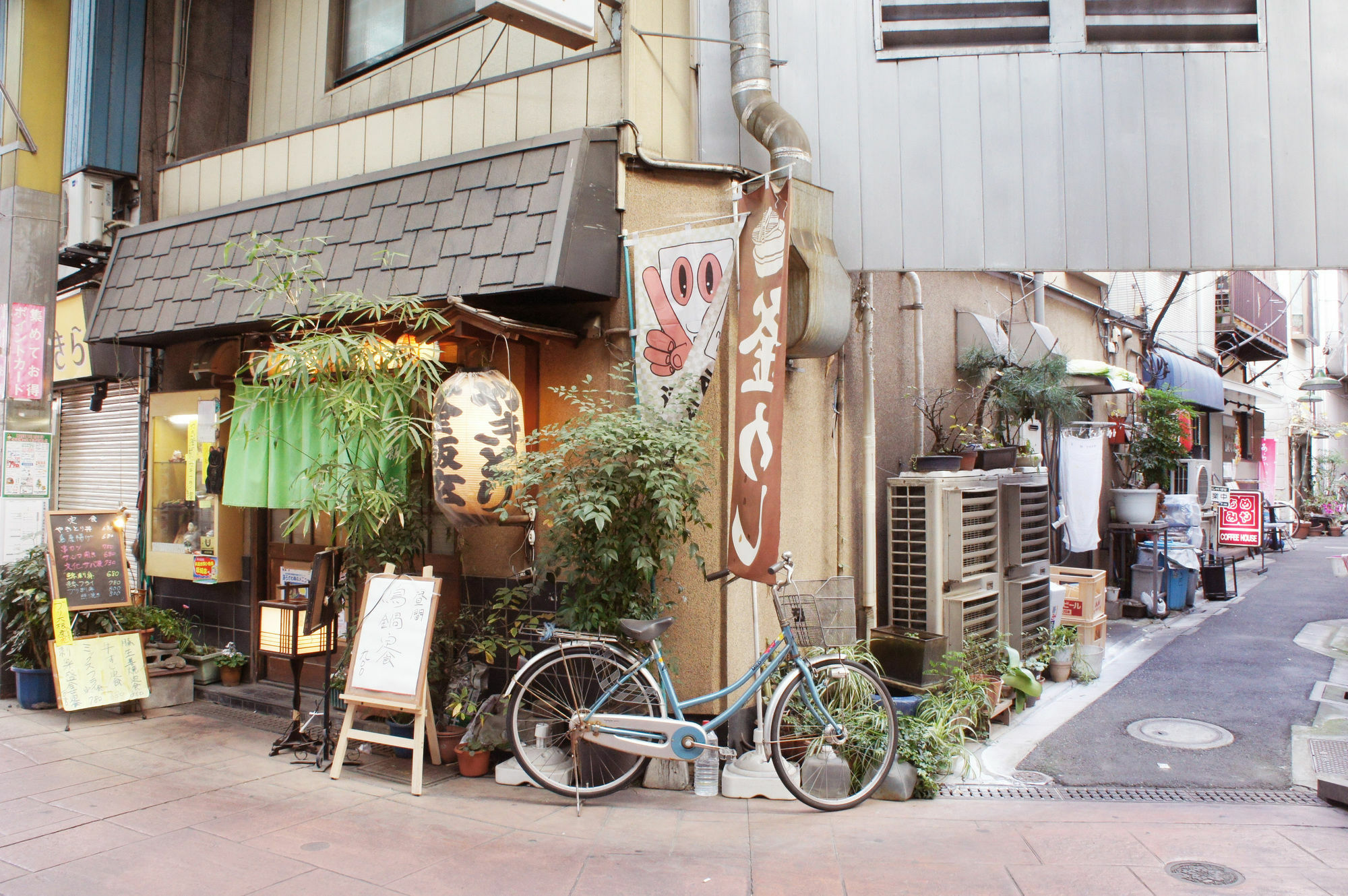 Отель Sato-San'S Rest Токио Экстерьер фото